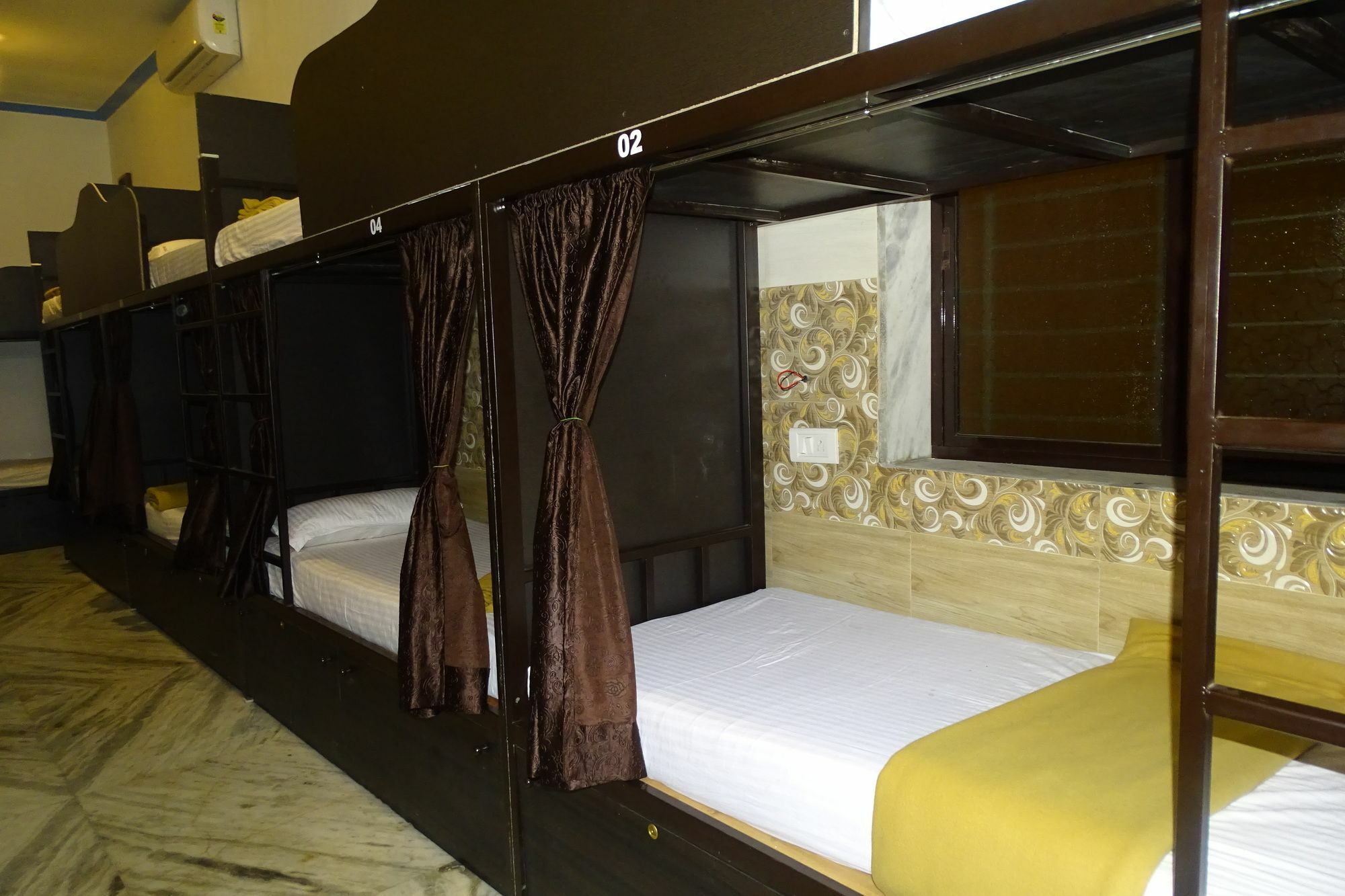 Hotel Sunshine Airport Мумбаї Екстер'єр фото