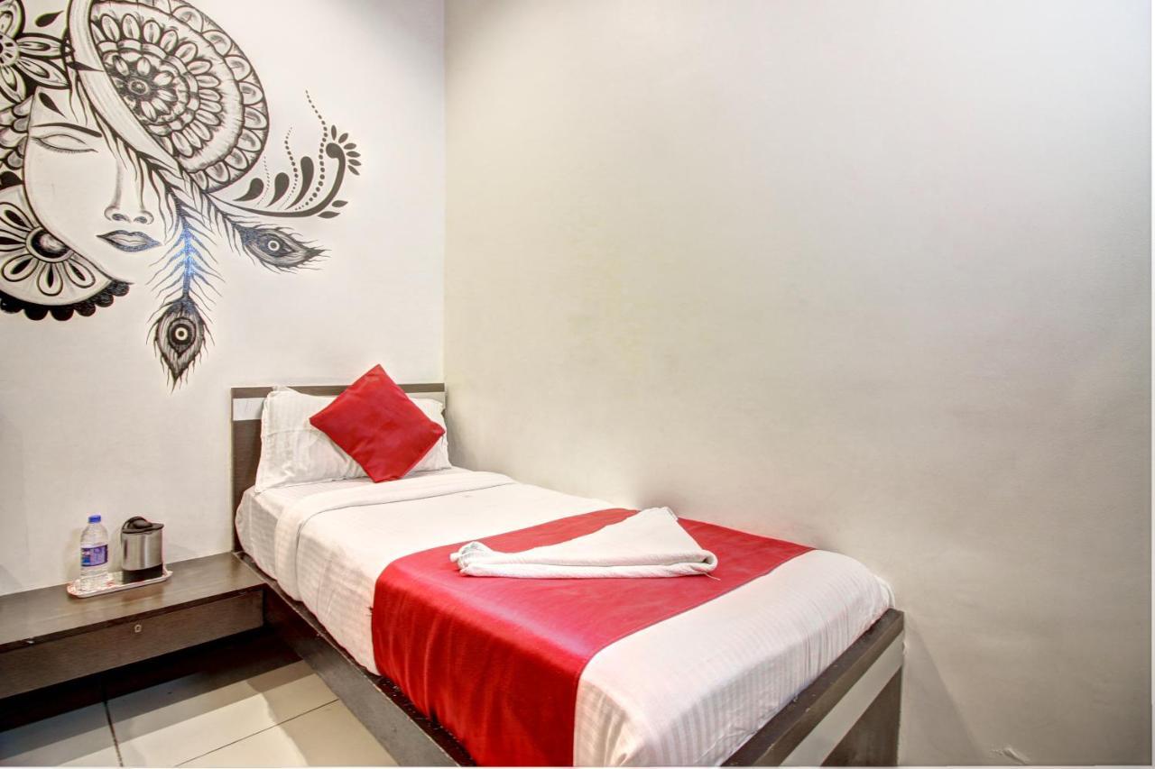 Hotel Sunshine Airport Мумбаї Екстер'єр фото
