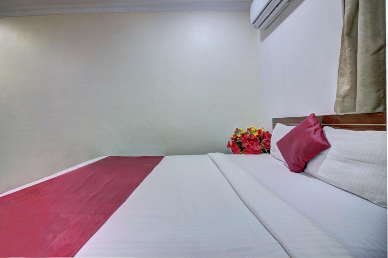 Hotel Sunshine Airport Мумбаї Екстер'єр фото
