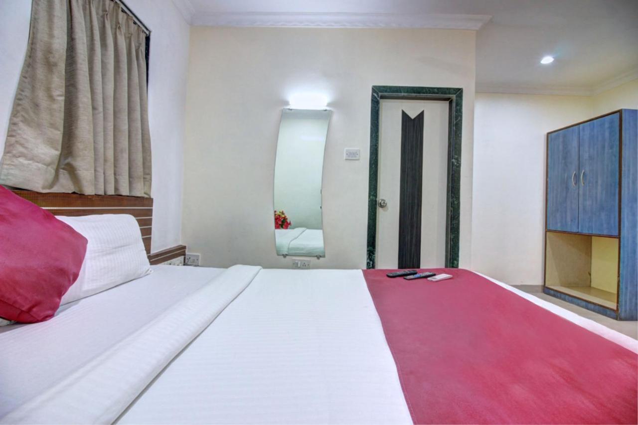 Hotel Sunshine Airport Мумбаї Екстер'єр фото